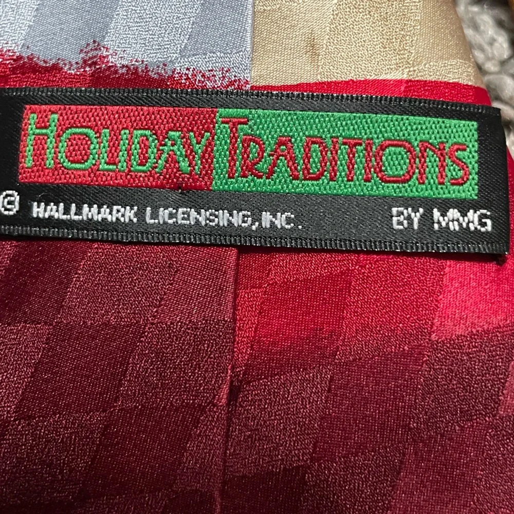 Hallmark Holiday Men's Traditions Christmas Tie Red w/Mary Baby Jesus and Angels